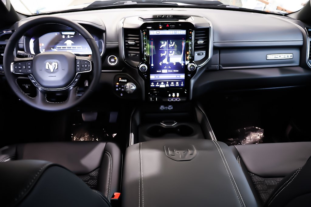 Ram 1500 SPORT 2026 à Terrebonne, Québec - 10 - w1024h768px