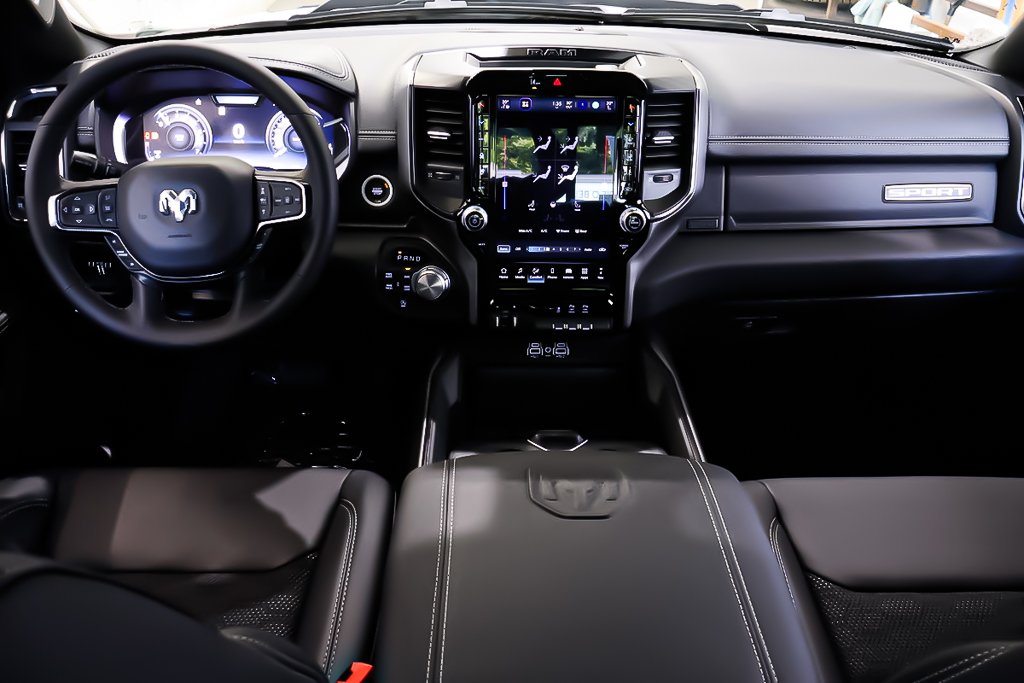 Ram 1500 SPORT 2026 à Terrebonne, Québec - 10 - w1024h768px