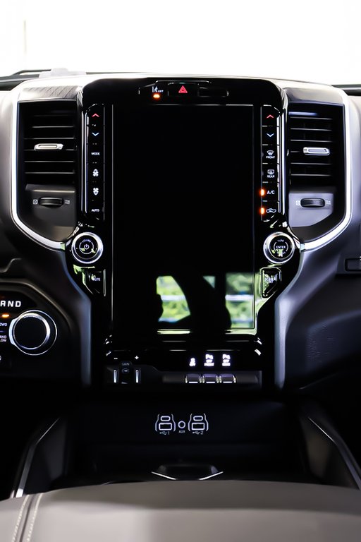 Ram 1500 BIG HORN 2026 à Terrebonne, Québec - 17 - w1024h768px