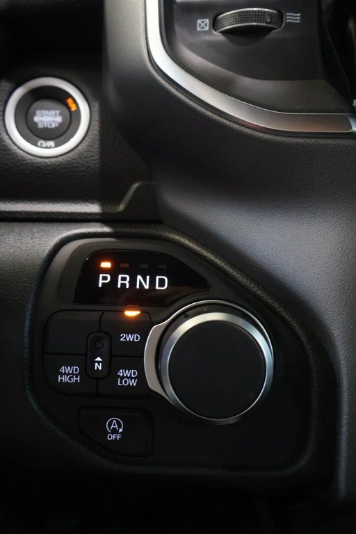 2026 Ram 1500 EXPRESS in Terrebonne, Quebec - 15 - w1024h768px