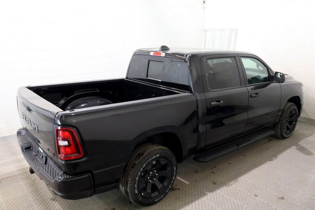 2026 Ram 1500 EXPRESS in Terrebonne, Quebec - 6 - w1024h768px