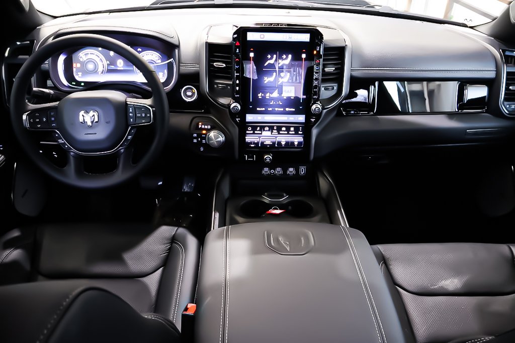 2026 Ram 1500 SPORT in Terrebonne, Quebec - 11 - w1024h768px