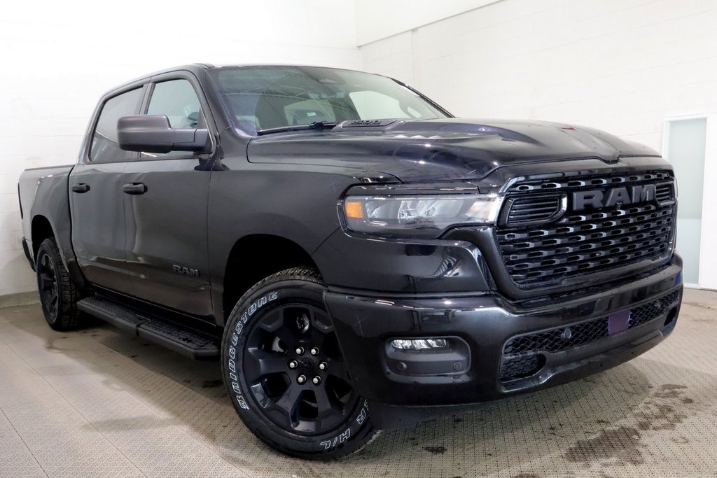2026 Ram 1500 EXPRESS in Terrebonne, Quebec - 1 - w1024h768px