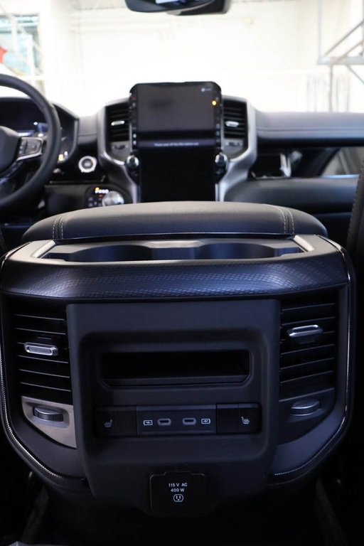 2026 Ram 1500 SPORT in Terrebonne, Quebec - 20 - w1024h768px