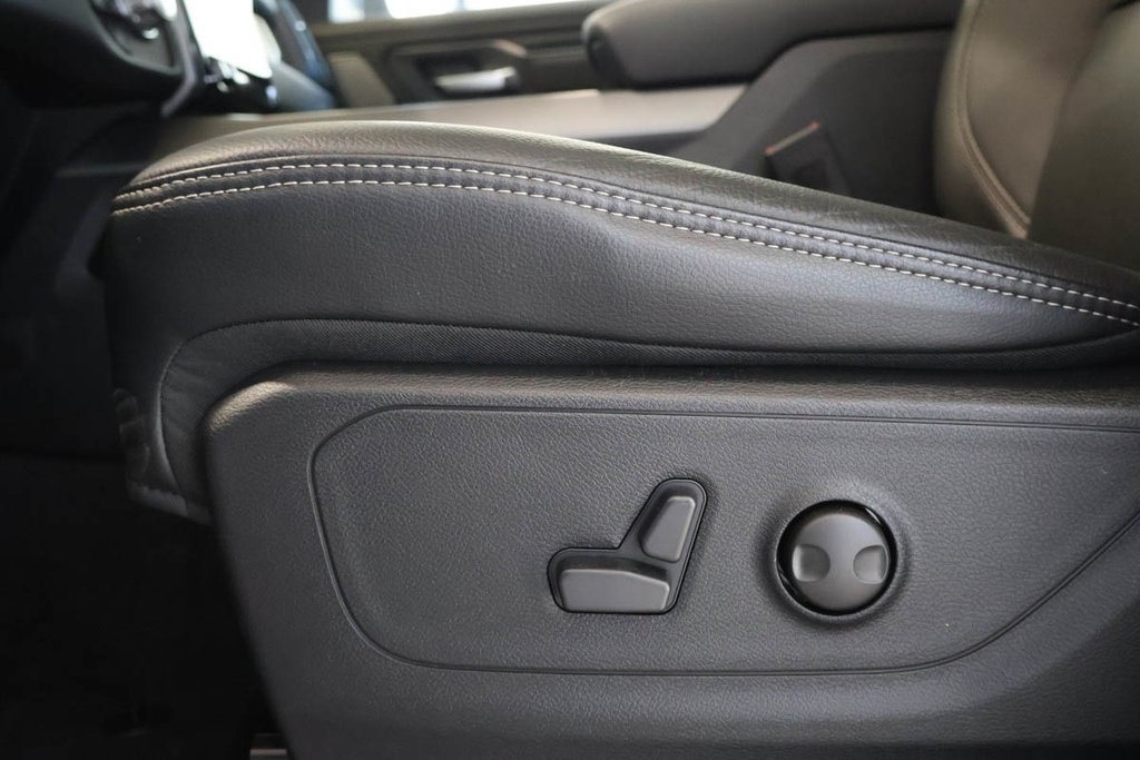 2026 Ram 1500 SPORT in Terrebonne, Quebec - 10 - w1024h768px
