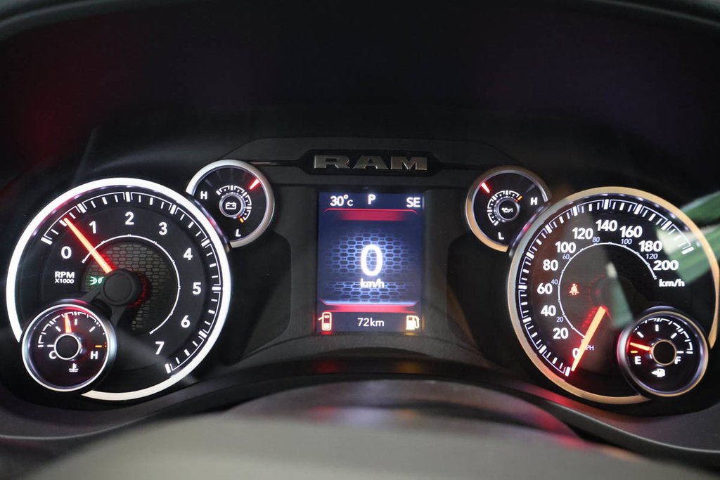 2026 Ram 1500 BIG HORN in Terrebonne, Quebec - 14 - w1024h768px