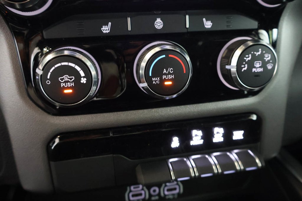 2026 Ram 1500 BIG HORN in Terrebonne, Quebec - 18 - w1024h768px