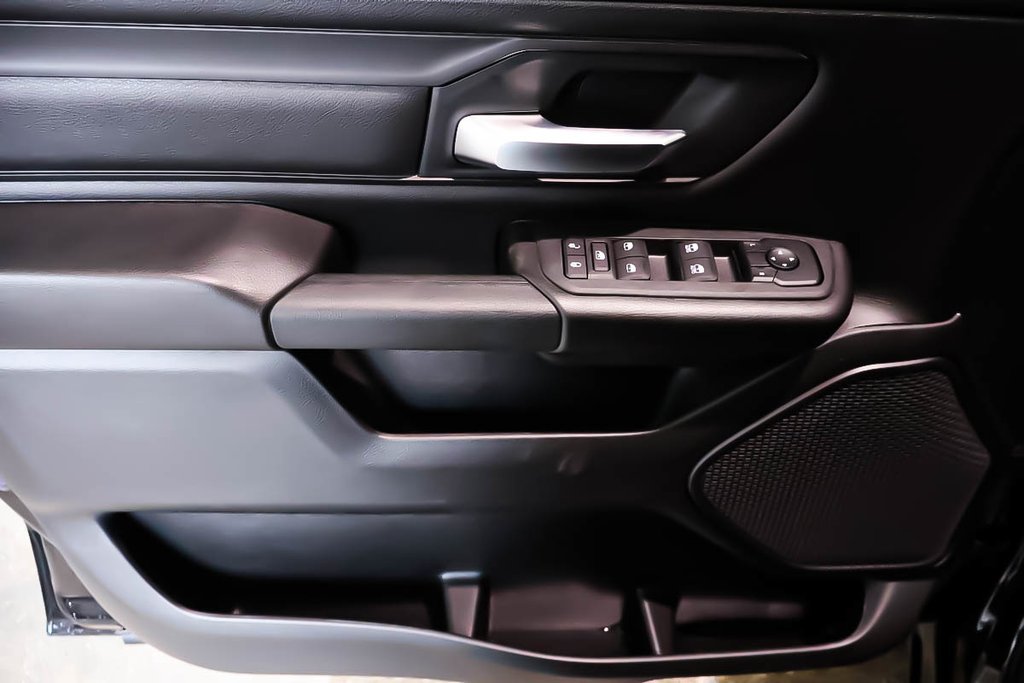 2026 Ram 1500 EXPRESS in Terrebonne, Quebec - 20 - w1024h768px