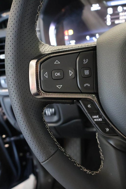 2026 Ram 1500 SPORT in Terrebonne, Quebec - 13 - w1024h768px