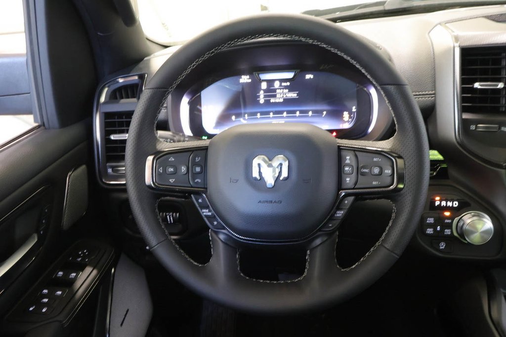 2026 Ram 1500 SPORT in Terrebonne, Quebec - 12 - w1024h768px