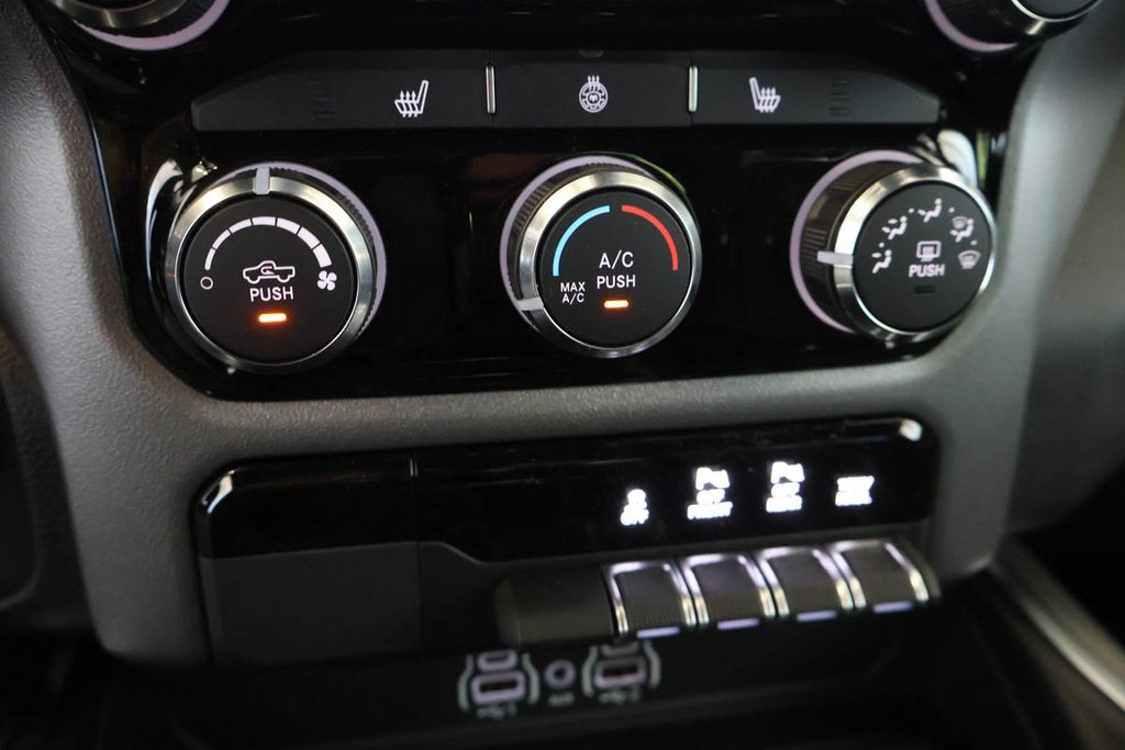 2026 Ram 1500 BIG HORN in Terrebonne, Quebec - 18 - w1024h768px