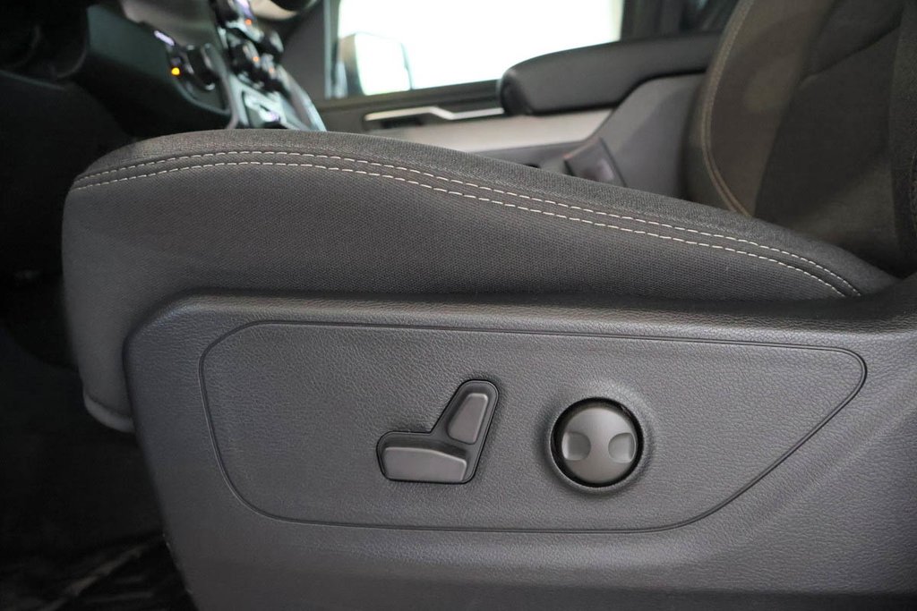 Ram 1500 BIG HORN 2026 à Terrebonne, Québec - 9 - w1024h768px