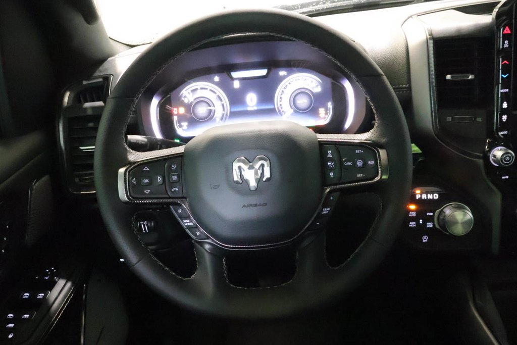 2026 Ram 1500 SPORT in Terrebonne, Quebec - 12 - w1024h768px