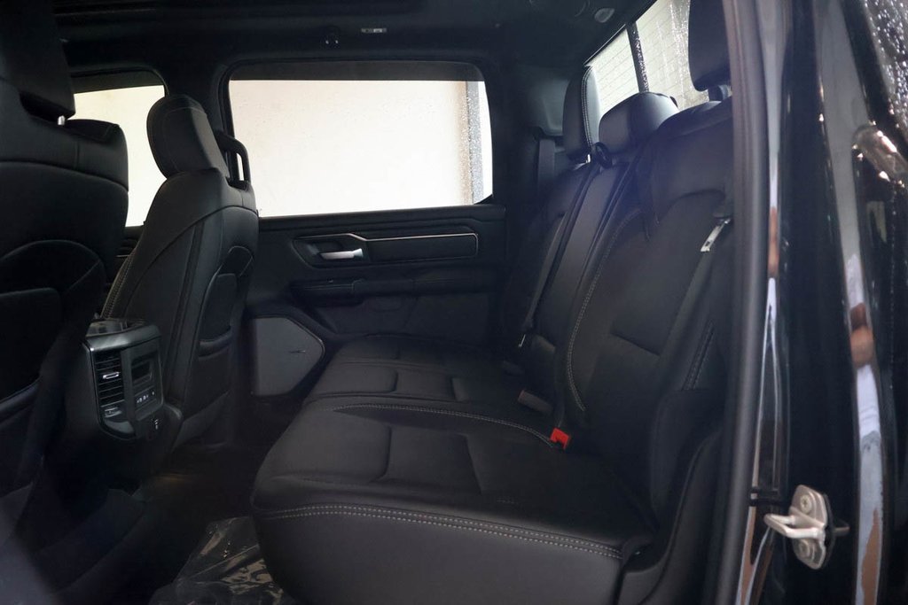 2026 Ram 1500 SPORT in Terrebonne, Quebec - 23 - w1024h768px