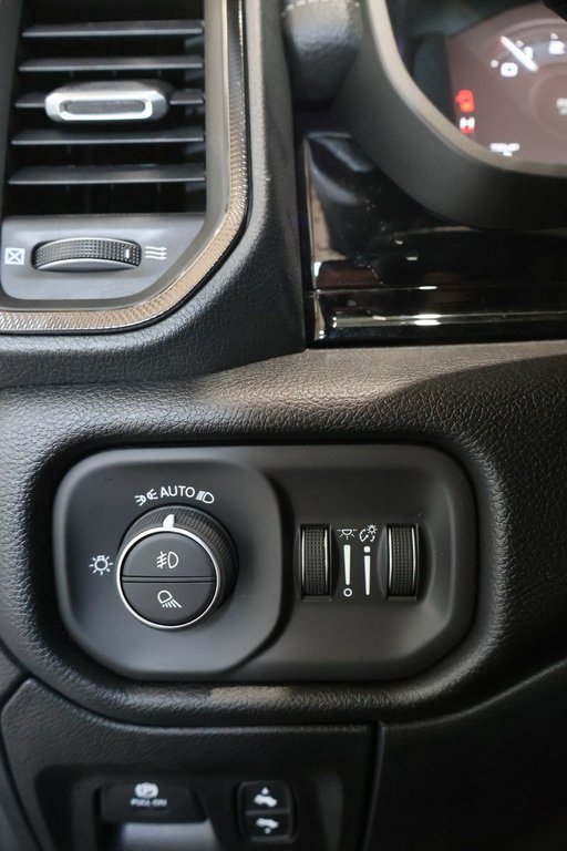 Ram 1500 SPORT 2026 à Terrebonne, Québec - 20 - w1024h768px