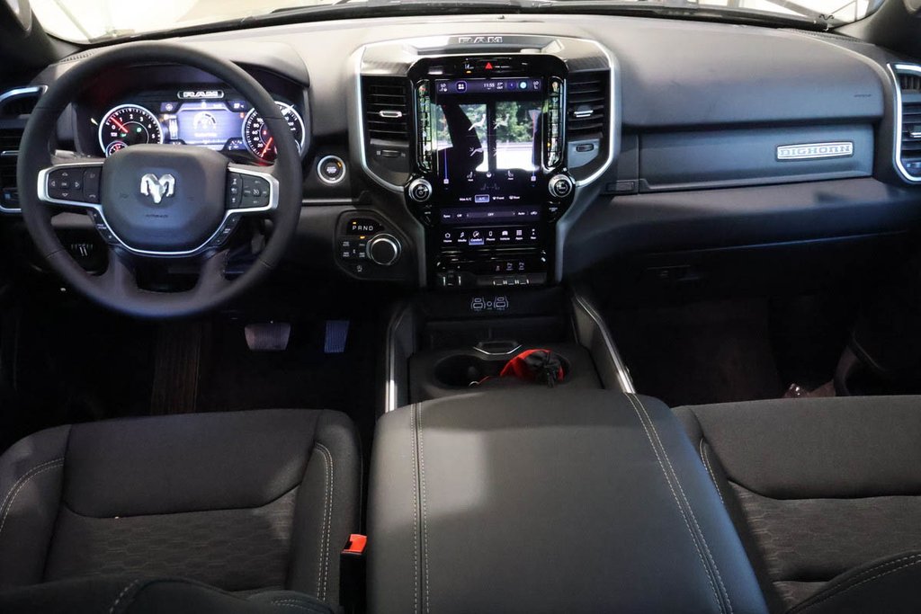 2026 Ram 1500 BIG HORN in Terrebonne, Quebec - 10 - w1024h768px