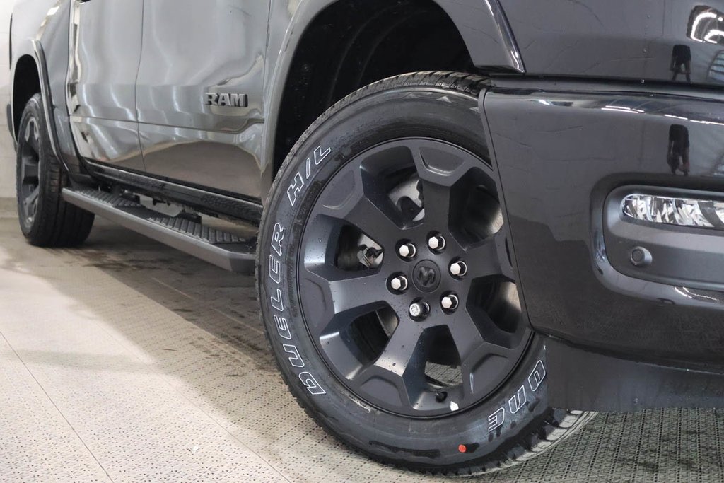 2026 Ram 1500 BIG HORN in Terrebonne, Quebec - 7 - w1024h768px