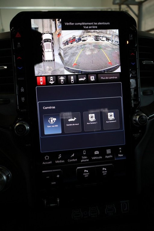 2026 Ram 1500 SPORT in Terrebonne, Quebec - 17 - w1024h768px