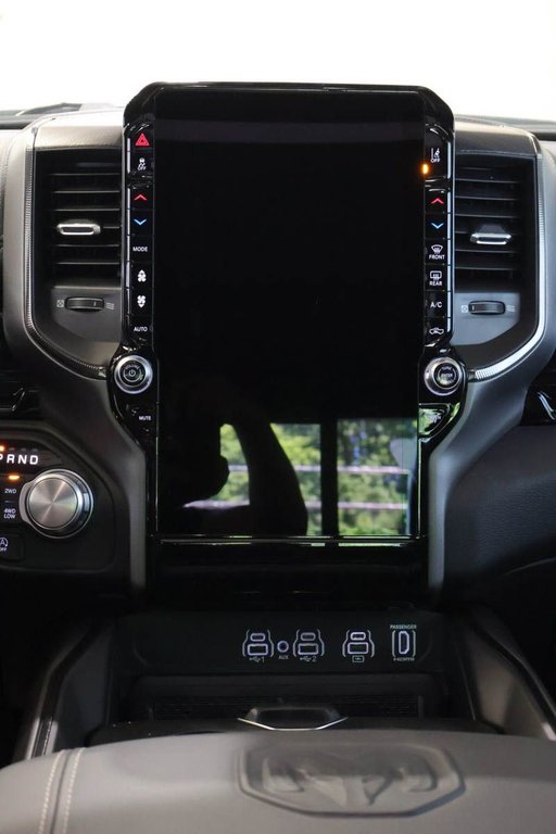 Ram 1500 SPORT 2026 à Terrebonne, Québec - 16 - w1024h768px