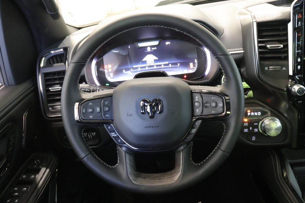 2026 Ram 1500 LIMITED in Terrebonne, Quebec - 12 - w1024h768px