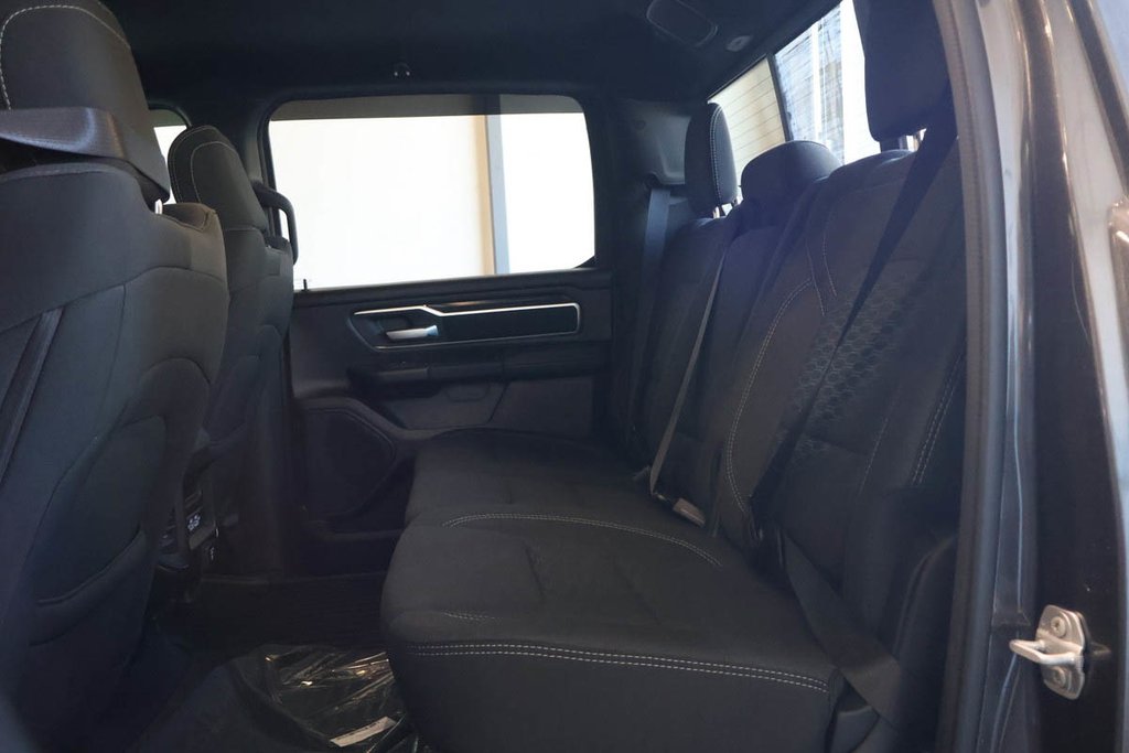 2026 Ram 1500 BIG HORN in Terrebonne, Quebec - 21 - w1024h768px