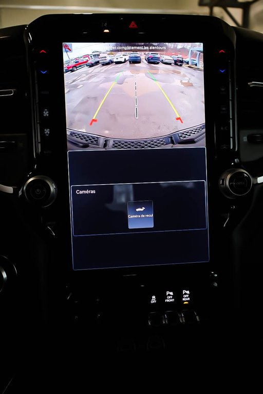 2026 Ram 1500 BIG HORN in Terrebonne, Quebec - 17 - w1024h768px