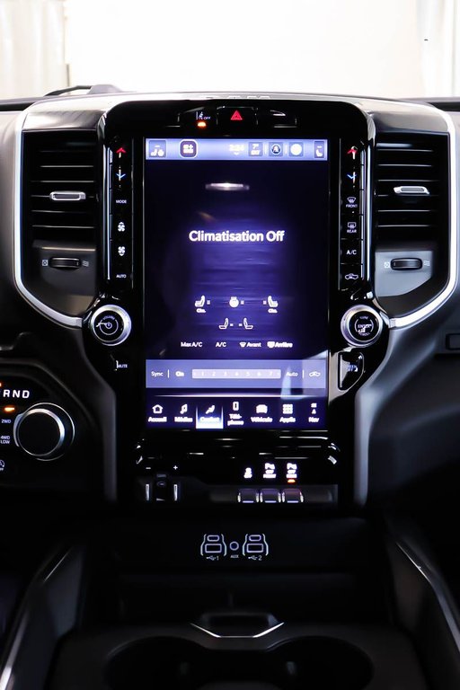 2026 Ram 1500 BIG HORN in Terrebonne, Quebec - 16 - w1024h768px