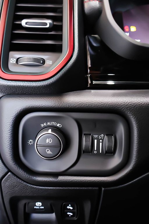 2026 Ram 1500 REBEL in Terrebonne, Quebec - 20 - w1024h768px