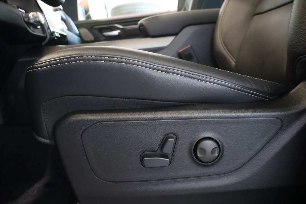 2026 Ram 1500 SPORT in Terrebonne, Quebec - 10 - w1024h768px