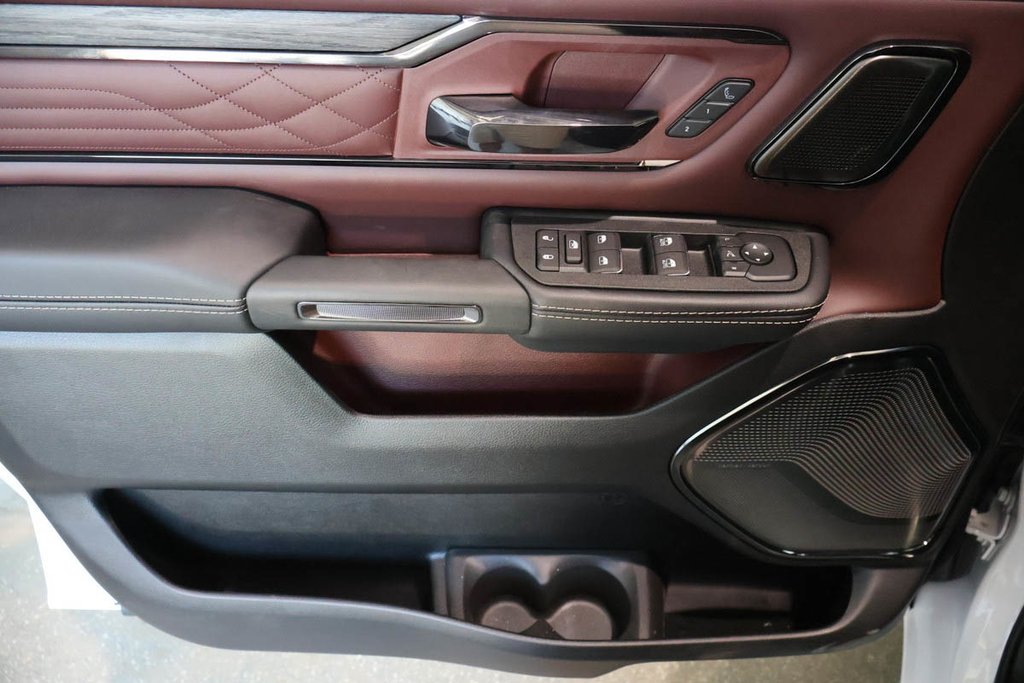 2026 Ram 1500 LIMITED in Terrebonne, Quebec - 18 - w1024h768px