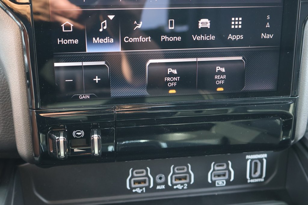 2026 Ram 1500 SPORT in Terrebonne, Quebec - 18 - w1024h768px