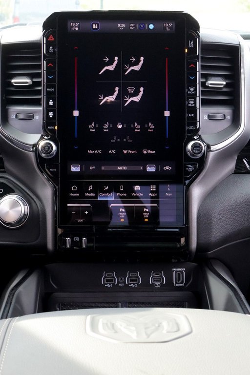 2026 Ram 1500 SPORT in Terrebonne, Quebec - 15 - w1024h768px