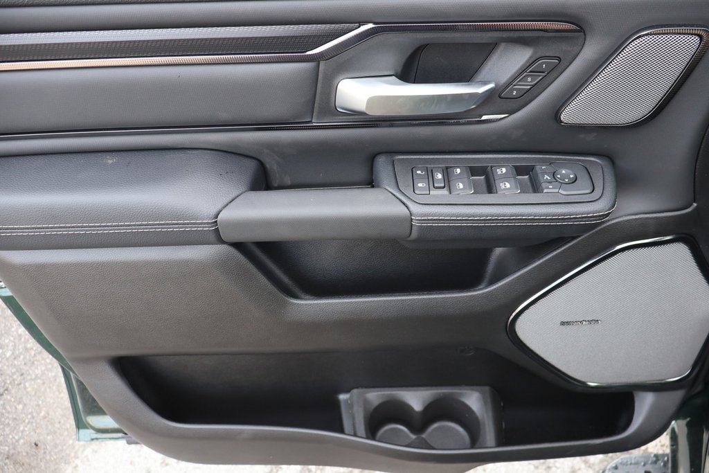 2026 Ram 1500 SPORT in Terrebonne, Quebec - 20 - w1024h768px
