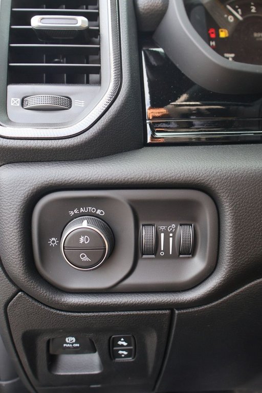 2026 Ram 1500 SPORT in Terrebonne, Quebec - 19 - w1024h768px
