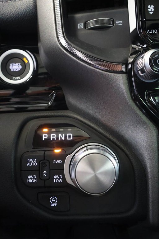 2026 Ram 1500 SPORT in Terrebonne, Quebec - 16 - w1024h768px
