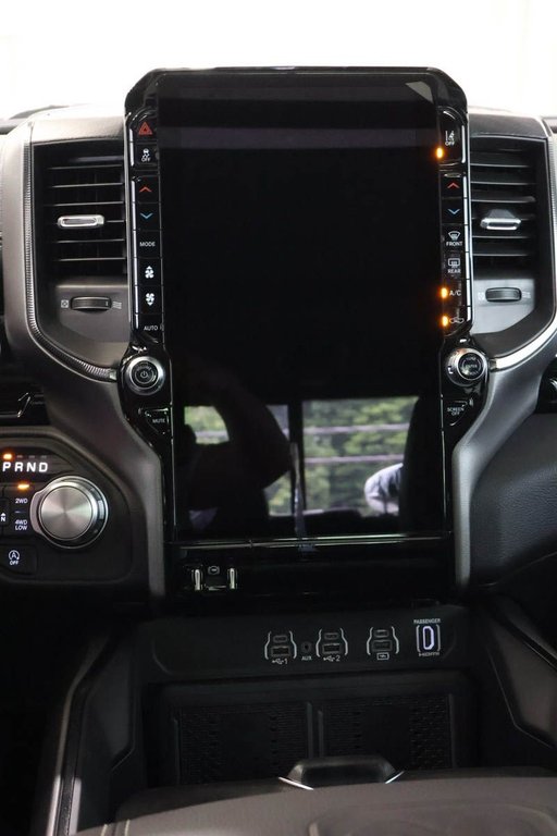 2026 Ram 1500 SPORT in Terrebonne, Quebec - 17 - w1024h768px
