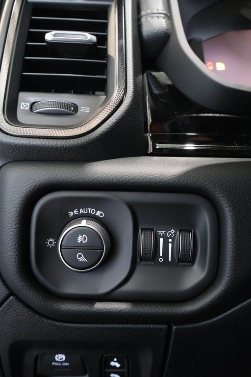 Ram 1500 SPORT 2026 à Terrebonne, Québec - 21 - w1024h768px