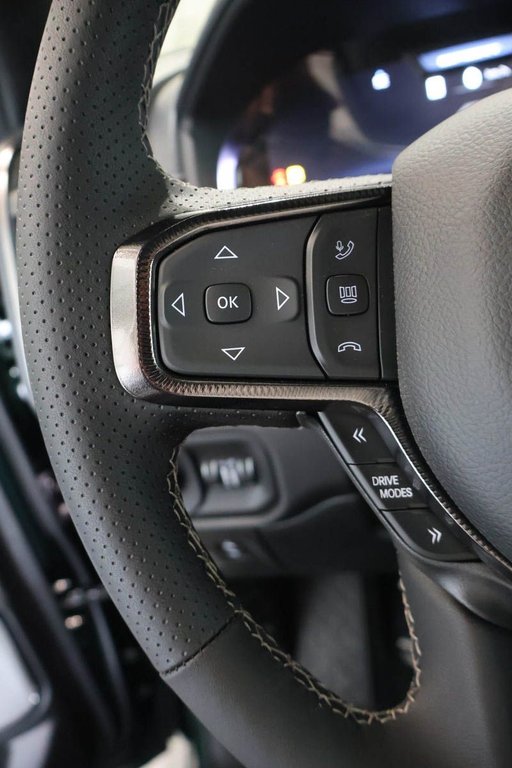 2026 Ram 1500 SPORT in Terrebonne, Quebec - 13 - w1024h768px