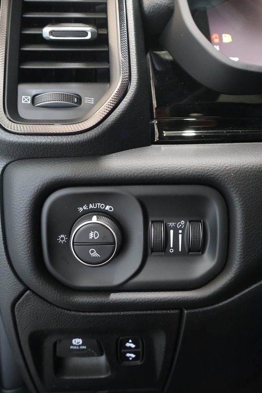 2026 Ram 1500 SPORT in Terrebonne, Quebec - 21 - w1024h768px