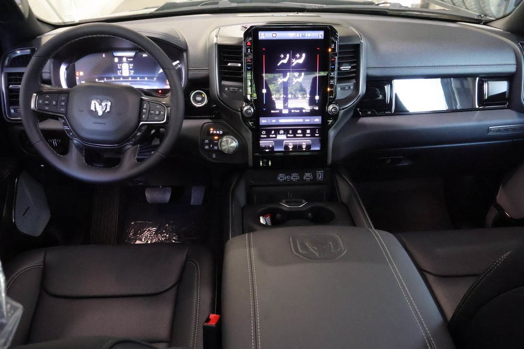 2026 Ram 1500 SPORT in Terrebonne, Quebec - 11 - w1024h768px