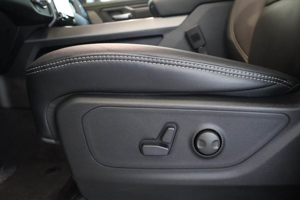 2026 Ram 1500 SPORT in Terrebonne, Quebec - 10 - w1024h768px