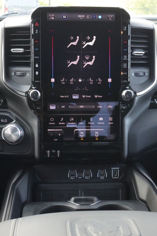 2026 Ram 1500 SPORT in Terrebonne, Quebec - 15 - w1024h768px