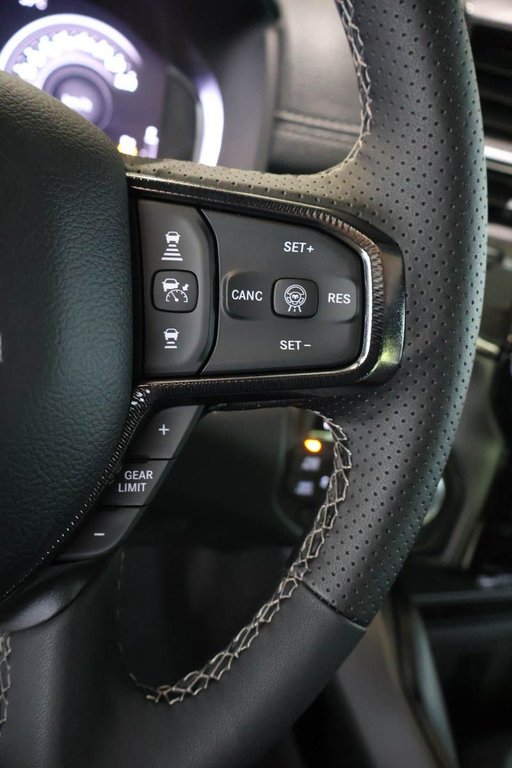 2026 Ram 1500 SPORT in Terrebonne, Quebec - 14 - w1024h768px