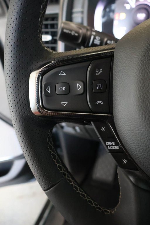 2026 Ram 1500 SPORT in Terrebonne, Quebec - 13 - w1024h768px