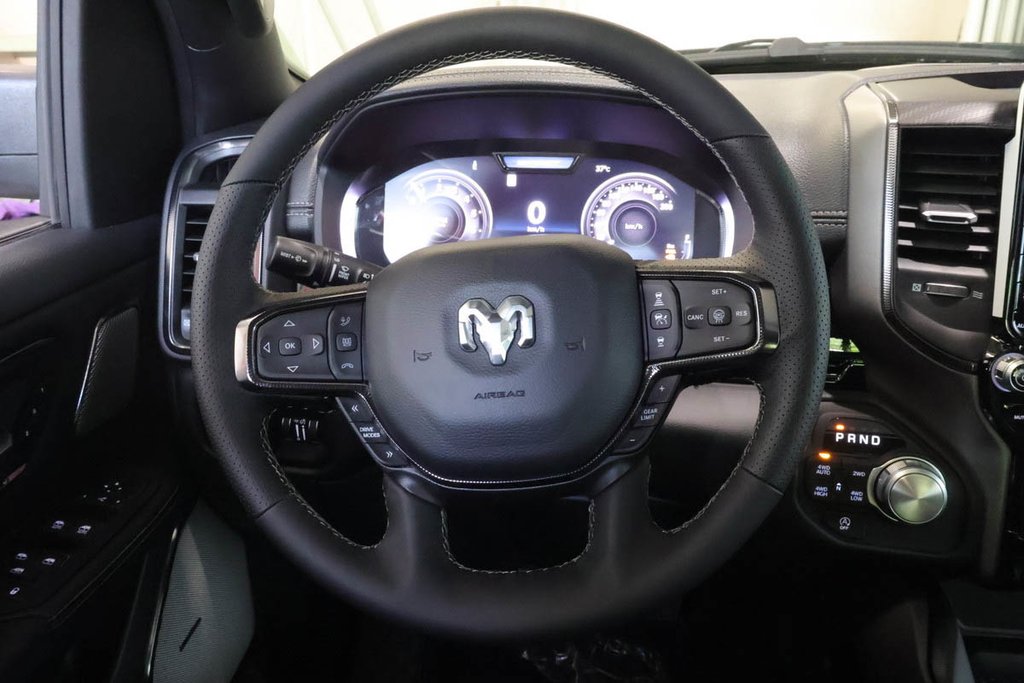 2026 Ram 1500 SPORT in Terrebonne, Quebec - 12 - w1024h768px