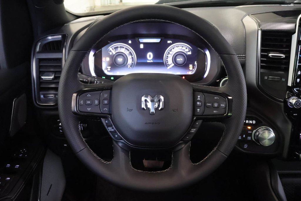 2026 Ram 1500 SPORT in Terrebonne, Quebec - 11 - w1024h768px