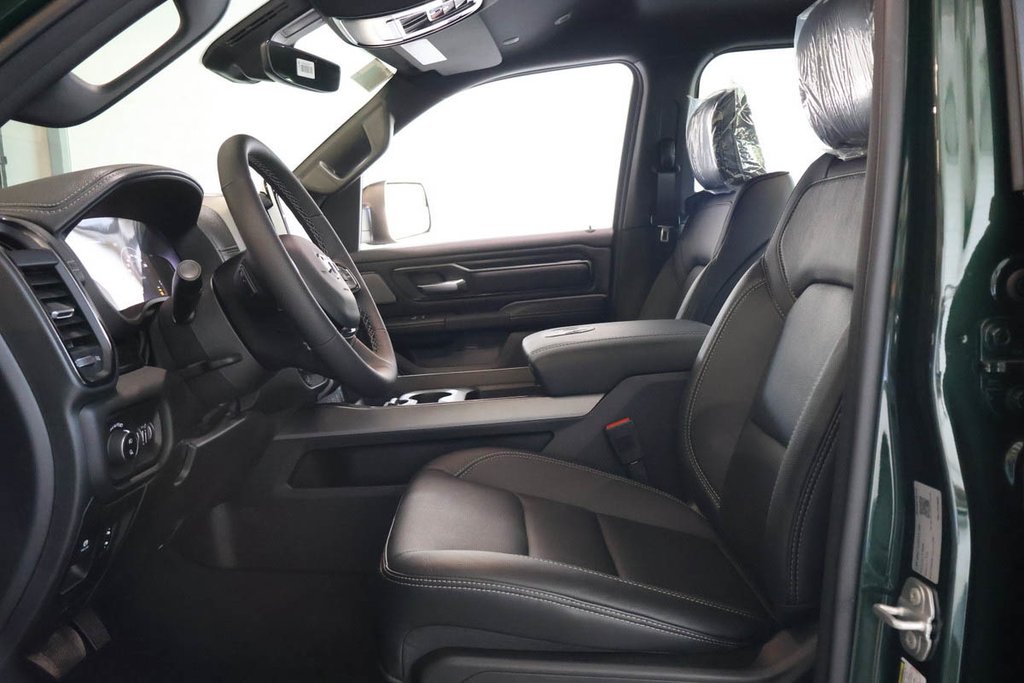 2026 Ram 1500 SPORT in Terrebonne, Quebec - 8 - w1024h768px