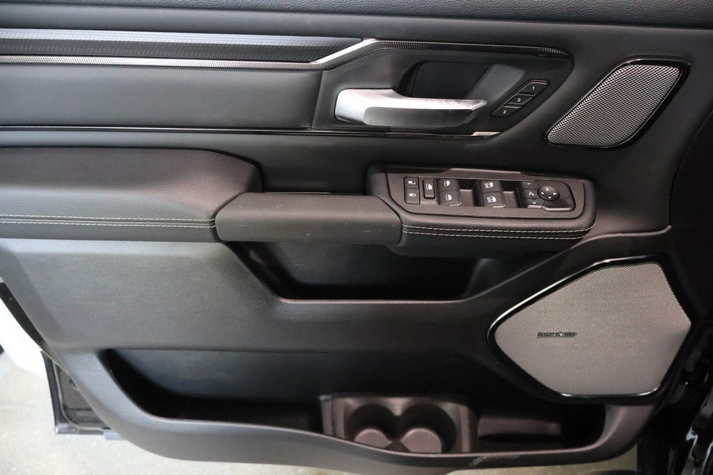 2026 Ram 1500 SPORT in Terrebonne, Quebec - 21 - w1024h768px