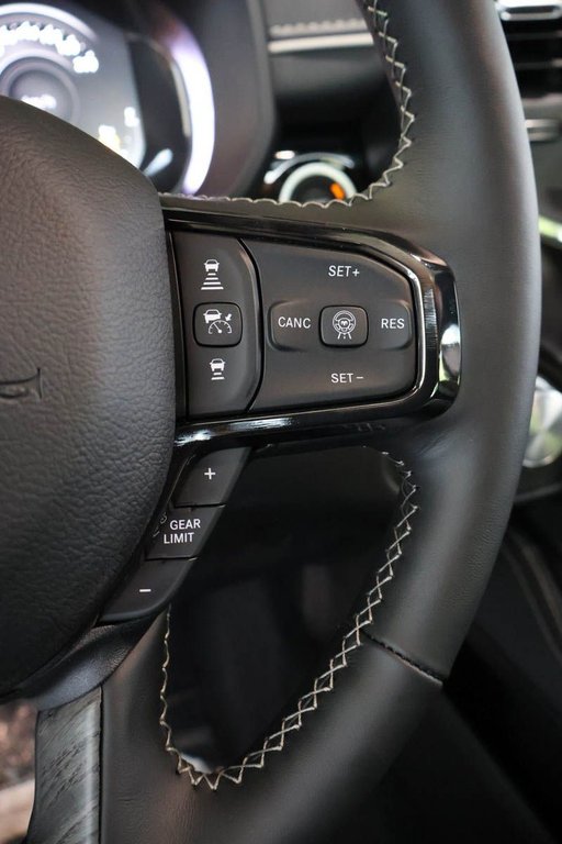 Ram 1500 LIMITED 2026 à Terrebonne, Québec - 14 - w1024h768px