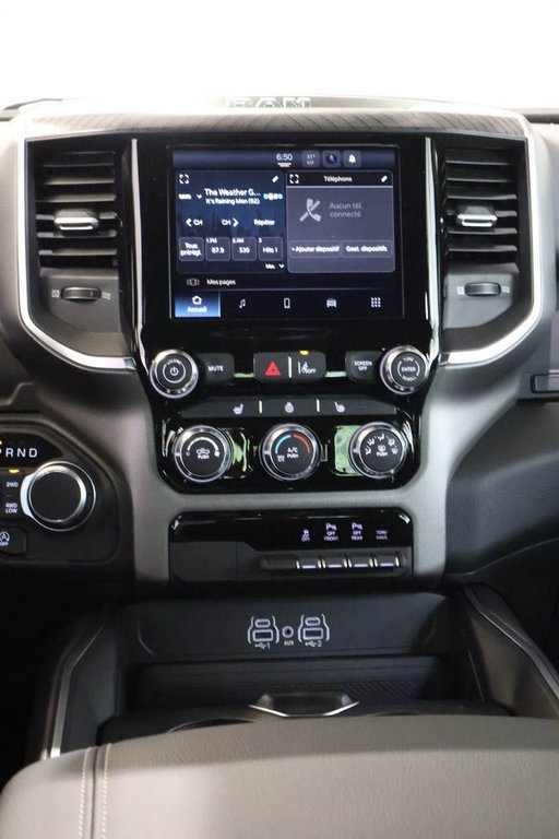 2026 Ram 1500 BIG HORN in Terrebonne, Quebec - 16 - w1024h768px